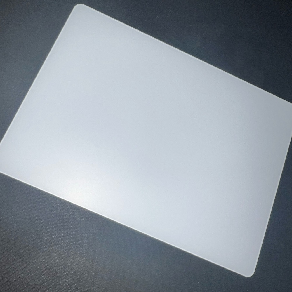 APPLE WHITE MAGIC TRACKPAD